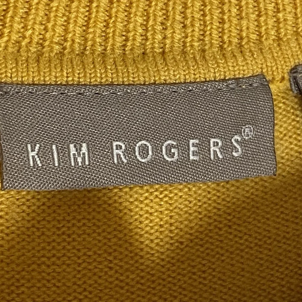 Kim Rogers Sweater Womens Medium Yellow Knit Pullover Crew Neck Grannycore Comfy